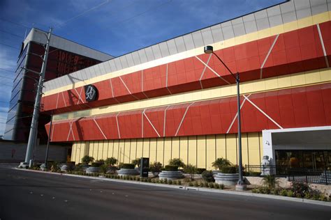 Lucky Dragon has new name, reopens near Las .